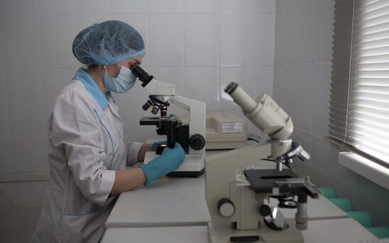 Mikrohelmintoskopia dokáže odhaliť parazity vo výkaloch